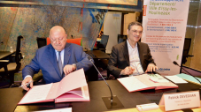 Signature du contrat développement entre la ville et les hauts de seine