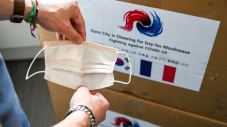 Dons de masques par Leshan