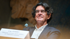 Conférence de Luc Ferry à l'Hôtel de Ville