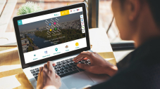 écran d'ordinateur sur le site d'Issy Tourisme