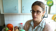 Claire, mère de famille isséenne, relève le Défi zéro carbone.