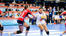 La joueuse du Paris 92 Laura Flippes lors de la finale France-Norvège le 19 décembre 2021.