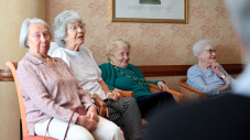 Solidaire aussi avec les seniors