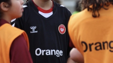 Le Paris SO Cœur et Orange renforcent leur partenariat autour du football féminin 