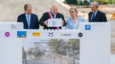Un maire bâtisseur : 46 ans de transformation d’Issy-les-Moulineaux  