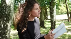 Milène Tournier : quand le poème se met en marche 