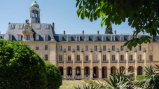 À Issy-les-Moulineaux, un nouveau séminaire pour former les prêtres de demain 