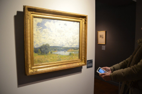 Internet par le lumière au Musée