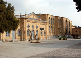 Jolfâ - bibliothèque
