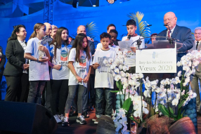 La team Paul Bert, gagnante d'Educap City, a reçu l'Isséen d'or 2019