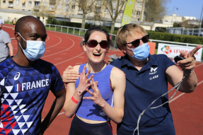 Clavel Kayitare et Lucie Razet