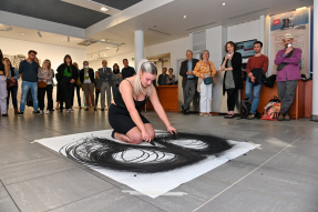 Une oeuvre d'un élève de la classe préparatoire des Arcades, présentée lors de l'exposition 2022.