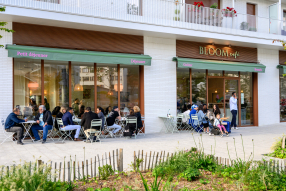 Le Bloom Café