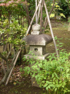 Ichikawa - vue d'une lanterne traditionnelle
