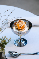 Pavlova aux agrumes et marrons confits
